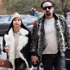 El propio nicolas cage ha confirmado la boda: Wzo2wziepgrgzm