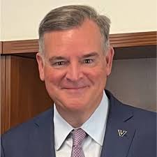 I'm excited that Scott Gilmer is bringing his years of expertise in state  government to serve his fellow Tennesseans as Beacon Center of Tennessee's  vice president of policy & advocacy.