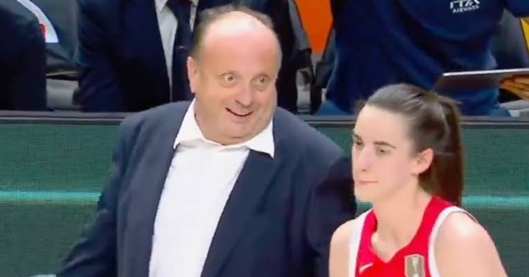 Lip reader deciphers Caitlin Clark's 2-word clapback at Italy coach in  tense World Cup game - The Mirror US