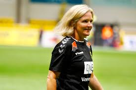 Select from premium hege riise of the highest quality. Indre Akershus Blad Hege Riise