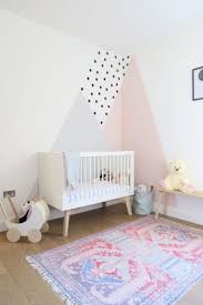 Binnenkijker In Londen Blogger Festiv Showt Haar Engelse Huis Kinder Zimmer Kinderzimmer Fur Madchen Madchen Kinderzimmer Ideen