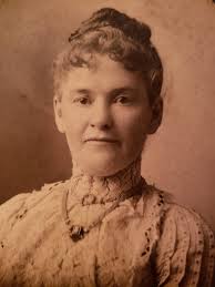 Would anyone know/remember/keep in touch with .... Darla/Dorla McGahey? I  have come across 2 photos of Leta McGahey that I believe to be a relative.