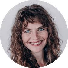 Abby Hamlin's Instagram, Twitter & Facebook