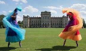Das kleine fest im großen garten blickt auf eine 35jährige geschichte zurück. Festspiele Mecklenburg Vorpommern Das Kleine Fest Im Grossen Park Kann Stattfinden
