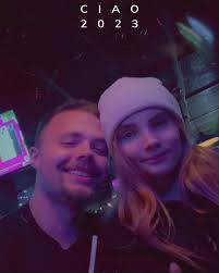 So thankful for everyone in my life! Glad to spend new years with my wife  and friends, miss everyone back home! Cheers to the new year, some good  food, and everything else,