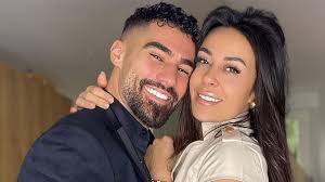 Check spelling or type a new query. Jonathan Matijas En Couple Avec Shanna Il Apprehende La Diffusion De La Villa Des Coeurs Brises Nextplz