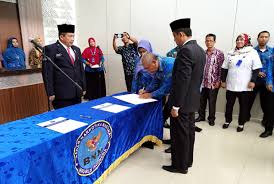 Lowongan kerja pt astra international tbk januari. Hasnanda Putra Jadi Kepala Bnnk Banda Aceh Rakyat Aceh