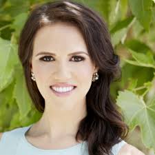 Kristin Gundersen's Instagram, Twitter & Facebook