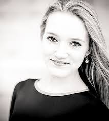 Sarah Lapointe's Instagram, Twitter & Facebook