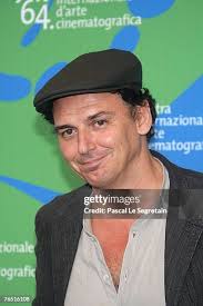 54 fotos e imágenes de alta resolución de En La Ciudad De Sylvia