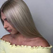 Area Woman Magazine Aug/Sep '18 by Lake &amp; Home Magazine