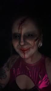 My character from this years haunt, Twizted Karnival, the contortionist! Am  I actually one? Absolutely not. Do I bend stupid for no reason whatsoever  and fit this creepy crawly character? Indeed.