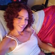 Where can I camp for free near a lake in Flagstaff, Arizona, with a large  group of 14 people?