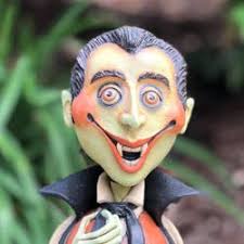 Halloween Art and Travel: Laurie Hardin: Smiling Halloween Art