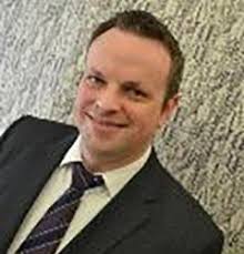 Mr Fraser Dean, spinal surgeon in Glasgow