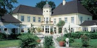 Book the hotel haus duden in wesel for as little as 74.00 eur! Hotellerie Hotel Haus Duden Wird Erstes Bibliotel In Deutschland