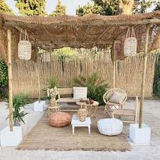 The finish took a beating from the vines and the light powerwashing, but the redwood is fine after 8 years in hawaii's moist and hot climate. 14 Gorgeous Pergola Designs To Make Your Outdoor Space Shine