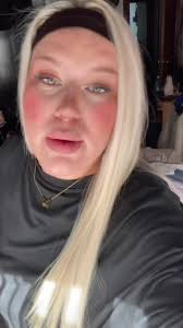 Iris Parra (@iriiiisparra)