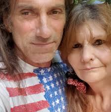 I went to darenth, left in 1999. Can't find any pics of back then (moved  around a lot) name was Kelly-Marie cheeseman back then to. Incase anyone  has got any photo's my