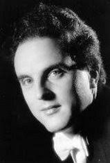 Michael Chance (Counter-tenor)