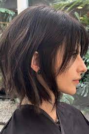 24 Volumetric Choppy Bob Hairstyles To Amp Up Your Look In 2019 C Copyright Lovehairstyle 2019 Mai Choppy Bob Hairstyles Thick Hair Styles Choppy Bob Haircuts