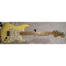 Fender Stratocaster Deluxe Solid Body Electric Guitar Electricguitars Used Fender Stratocaster Deluxe Solid Fender Stratocaster Guitar Center Electric Guitar