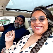 ❤️ A SURPRISE TWIN WATERBIRTH ❤️ ✧ A completely missed twin pregnancy. ✧  Ultrasound did not pick up the other fetus, they only ever heard just one  heartbeat and she measured right