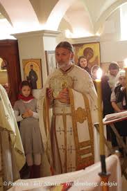 Botoşanii nu încetează să dea româniei mari duhovnici, râvnitori pe ogorul spirit viu, curajos, dar blând şi înţelegător în ale suferinţei, părintele ciprian grădinaru a ajuns să fie supranumit „chirurgul sufletelor. Vremea AdevÄƒrului Vremea Limpezirii Ion Coja