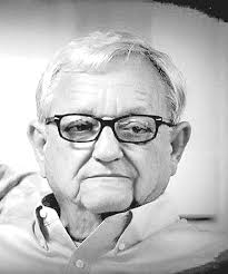 McKenzie city recorder struck while crossing street Saturday