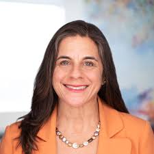 Julie Coffman's Instagram, Twitter & Facebook