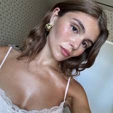 Jade Mccoy's Instagram, Twitter & Facebook