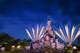 From 13 november 2021 to 9 january 2022, the festive magic comes to life at disneyland paris! Disneyland Paris Tickets Und Die Besten Tipps Fur Deinen Besuch