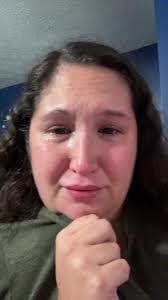 Beverly Ruffner's Instagram, Twitter & Facebook