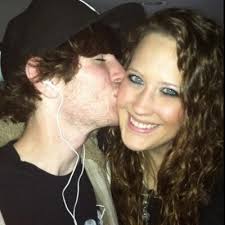 Melanie Rose Ervin (@melanierose01)