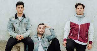One person found this helpful. Mexican Band Reik Honors Health Workers With New Video Project And They Want You To Take Action