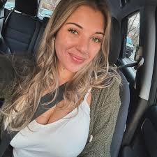 Gracie Elegant, LMSW