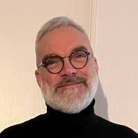 90+ profils pour “Guillen”