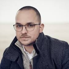 robert herz (@arobertherz)