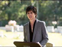 She was born in jackson, mississippi and raised in pass christian, mississippi, but later moved to texas, where she attended high school. I Present To You Tig Notaro The Lesbian Tom Cruise 9gag