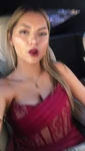 Annette Rosas's Instagram, Twitter & Facebook