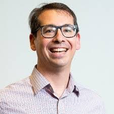 Jim Cap's Instagram, Twitter & Facebook