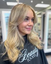 Connor Overfield- Stylist