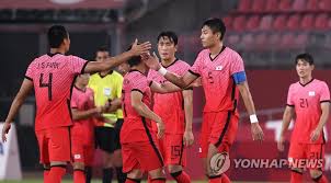 말 그대로 국민영웅급으로 레알 마드리드 fc 바르셀로나 에 뛰었으며, 1994 월드컵에선 그의 활약에 힘입어 월드컵 최대 성과인 8강에 진출하기도 했다. 1bm Ws7ifnazxm