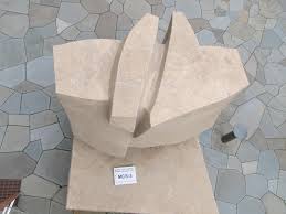 With our stone sculpture we investigate and push the boundaries of natural properties of the stone. Modern To Contemporary Sculpture Conserve Art