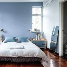 The white bedding is good, but i would add a throw or coverlet folded near the foot of the bed and some throw pillows. 7 Expert Tips For Staging A Bedroom To Sell Your Home Apartment Therapy