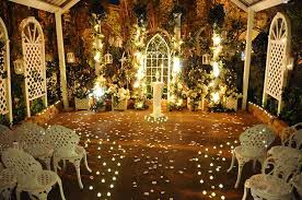 Viva Las Vegas Weddings Chapels Twilight Garden Wedding Package Las Vegas Wedding Packages Las Vegas Weddings Vegas Wedding
