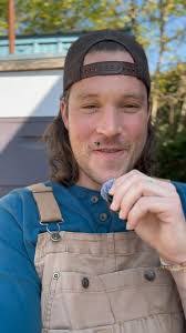 Brian Redwine's Instagram, Twitter & Facebook