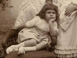 Biografia De Frida Kahlo En Ingles Y Español Frida Kahlo 1911 Frida Kahlo Frida And Diego Diego Rivera