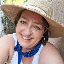 Laura DeNeui (@sunflowerbaking) • Instagram photos and videos