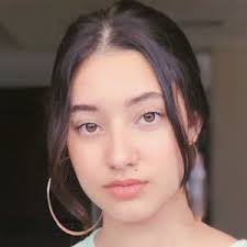 Little miss khan is the next kardashians! Nur Ameera Khan Net Worth